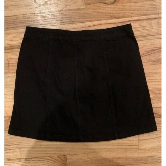 Womens Black dress Skirt. Size 11 - Picture 2 of 2